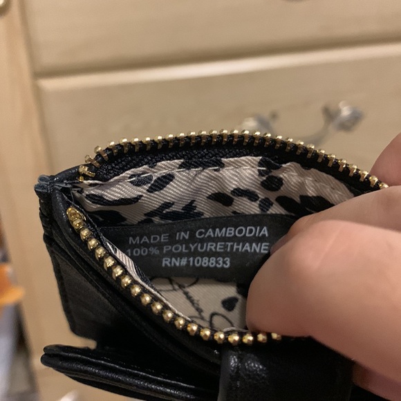 Jessica Simpson Card Wallet - Picture 8 of 9